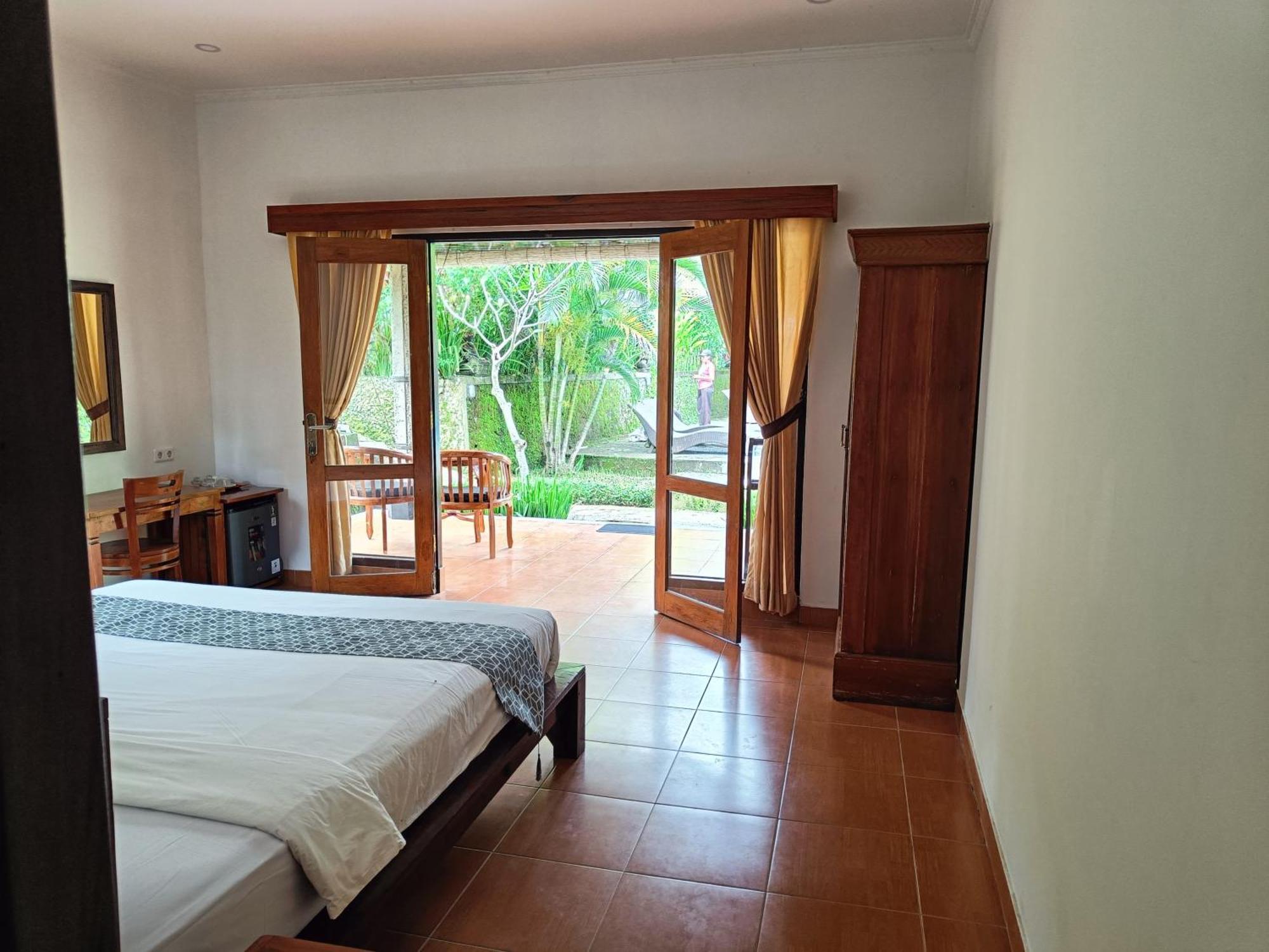 Giri Carik Hotel Sidemen  Buitenkant foto