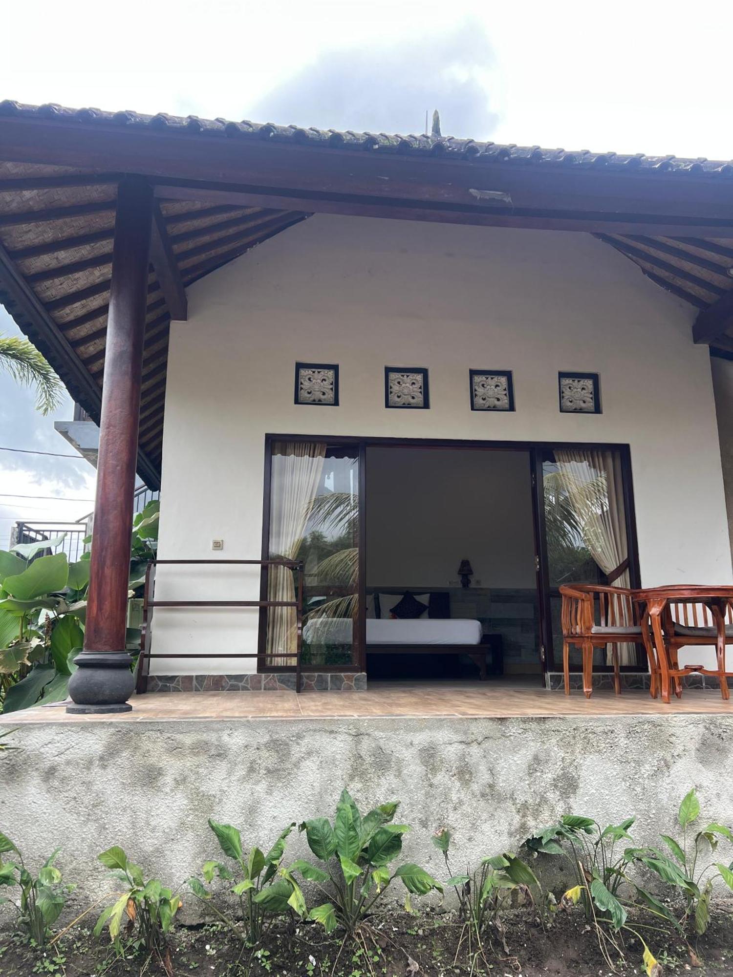 Giri Carik Hotel Sidemen  Buitenkant foto